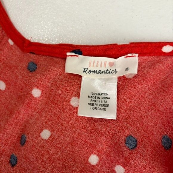 Urban Romantics Tank Top Women's Medium Red Polka Dot Button Up Tie Casual - Picture 7 of 8